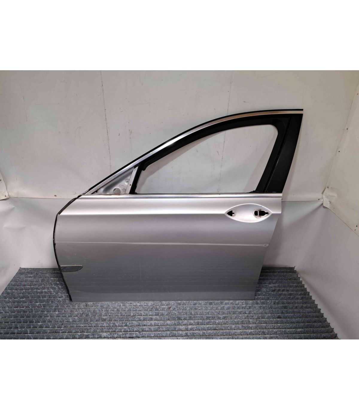 Usa stanga fata Bmw 7 (F01, F02) [Fabr 2008-2015] 354 TITANSILBER METL