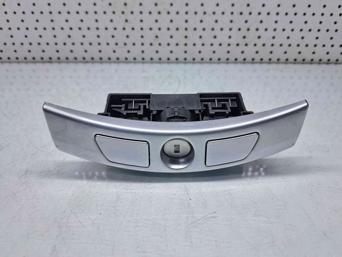 Incuietoare cotiera fata Bmw 7 (F01, F02) [Fabr 2008-2015] 9113685