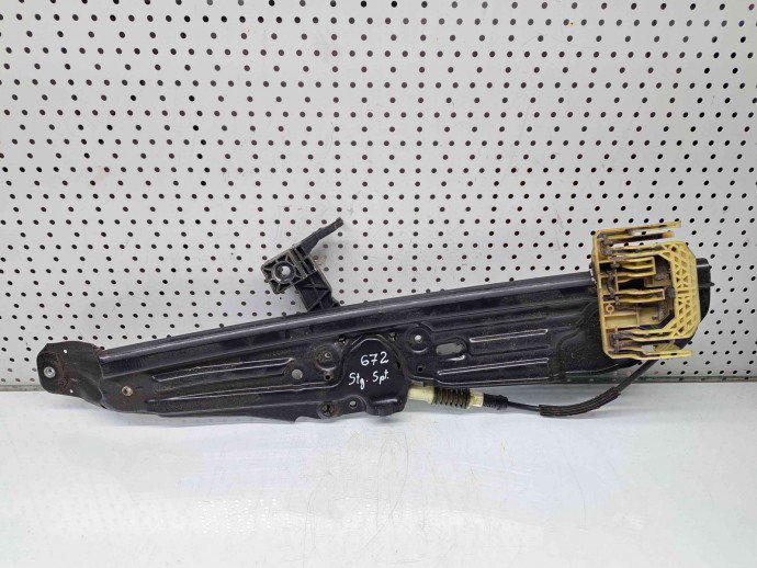 Macara electrica geam stanga spate 7 (F01, F02) [Fabr 2008-2015] 7182615