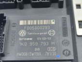Motoras geam stanga fata Volkswagen Jetta 3  (1K2) [Fabr 2005-2010] 1K5837401AJ | 1K0959793M