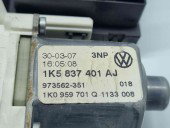 Motoras geam stanga fata Volkswagen Jetta 3  (1K2) [Fabr 2005-2010] 1K5837401AJ | 1K0959793M