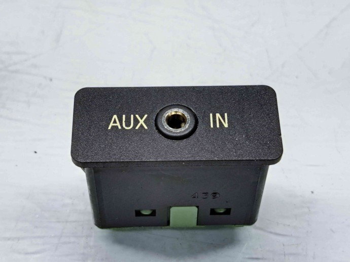 Conector auxiliar USB Bmw 7 (F01, F02) [Fabr 2008-2015] 9167196