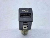 Conector auxiliar USB Bmw 7 (F01, F02) [Fabr 2008-2015] 6986791