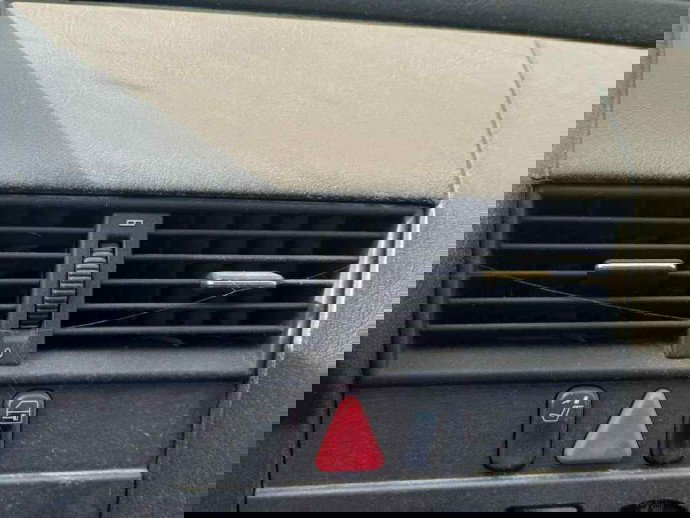 Grila ventilatie centrala Mercedes C220 W202 2.2 CDI OEM 1993-2000