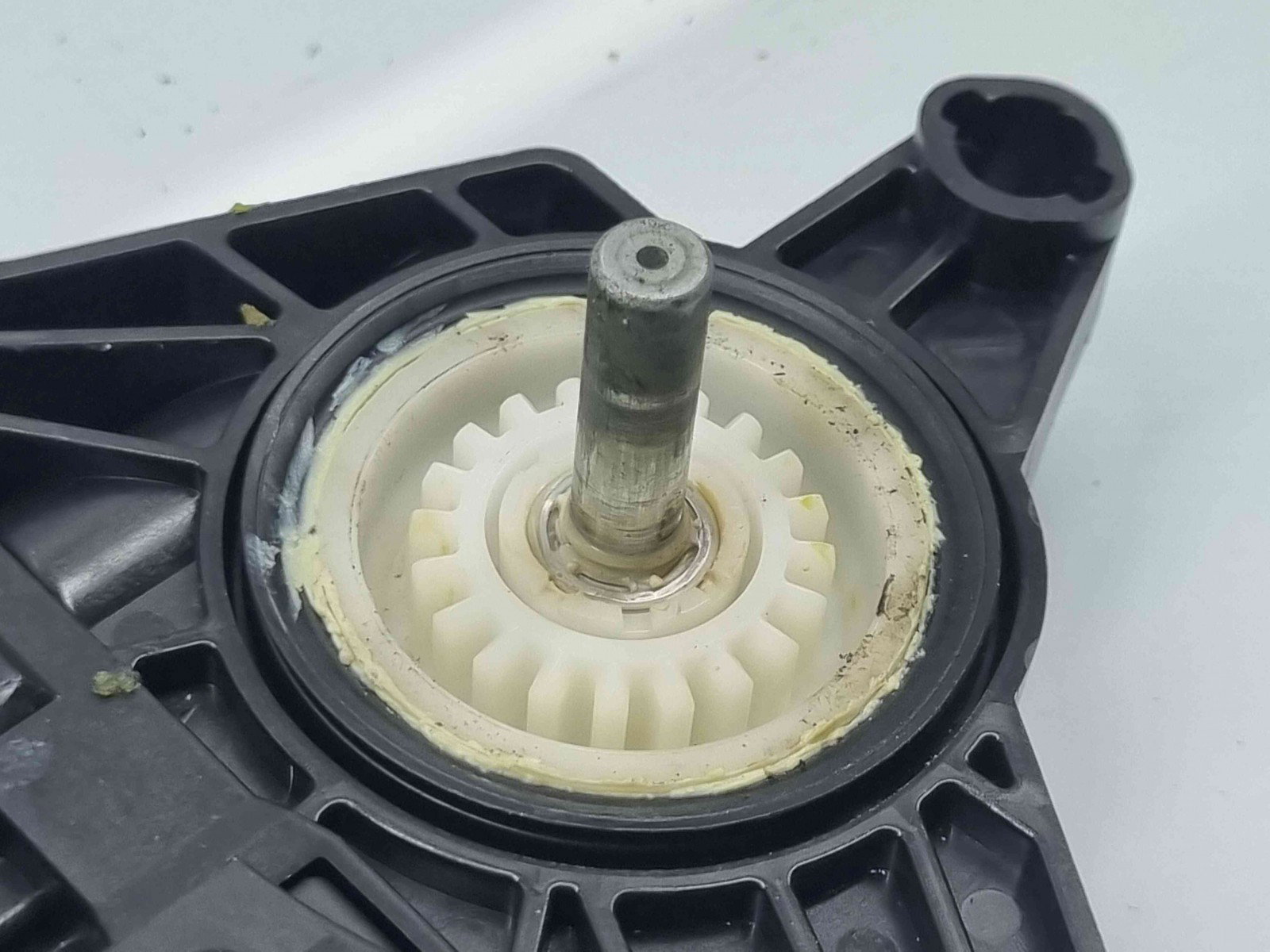 Motoras geam dreapta spate Volvo V40 [Fabr 2013-2019] OEM - imagine 2