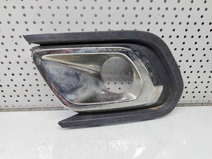 Grila proiector stanga Dacia Logan 2 [Fabr 2012-prezent] OEM