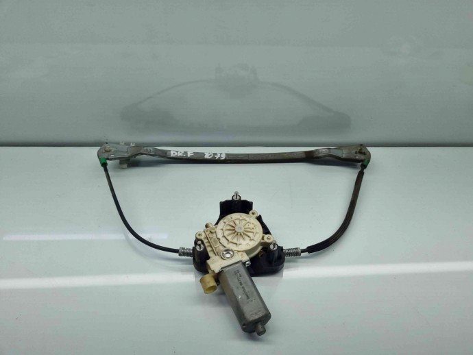Macara electrica geam dreapta fata Renault Symbol 2 / Thalia [Fabr 2008-2012] 8200169095