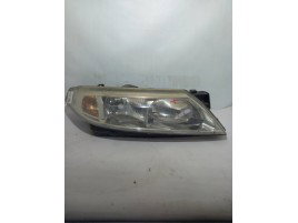 Far dreapta Renault Laguna 2 1.9 DCI OEM 2001-2007 