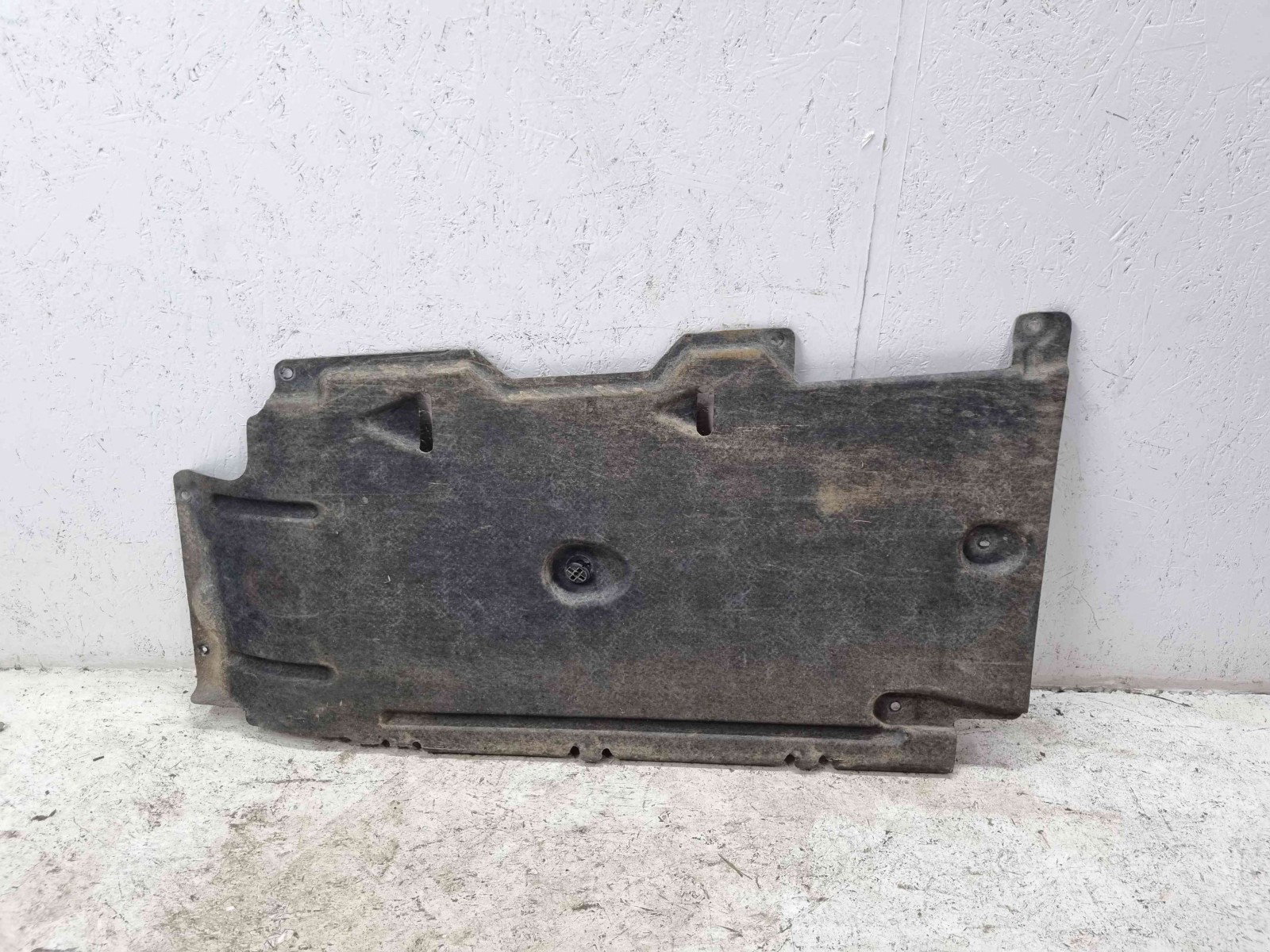 Scut lateral dreapta Volvo V40 [Fabr 2013-2019] OEM