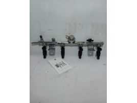 Rampa injectoare Mazda 6 1.6 b OEM 2002-2008 