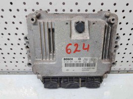Calculator motor 8200546983 Renault Trafic 1.9 DCI