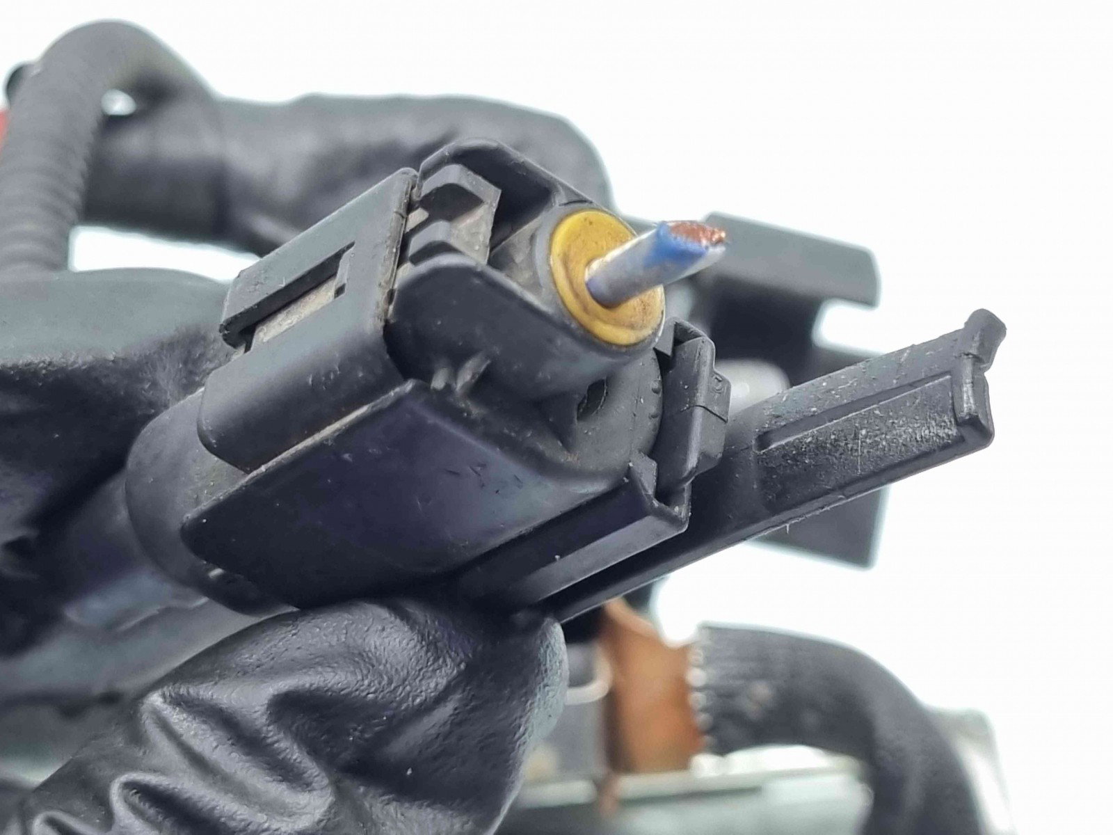 Electromotor 11 dinti Volvo V40 [Fabr 2013-2019] 8EA011611-811 1.6 D4162T 84KW / 114CP 1.6 D4162T84KW / 114CP - imagine 2