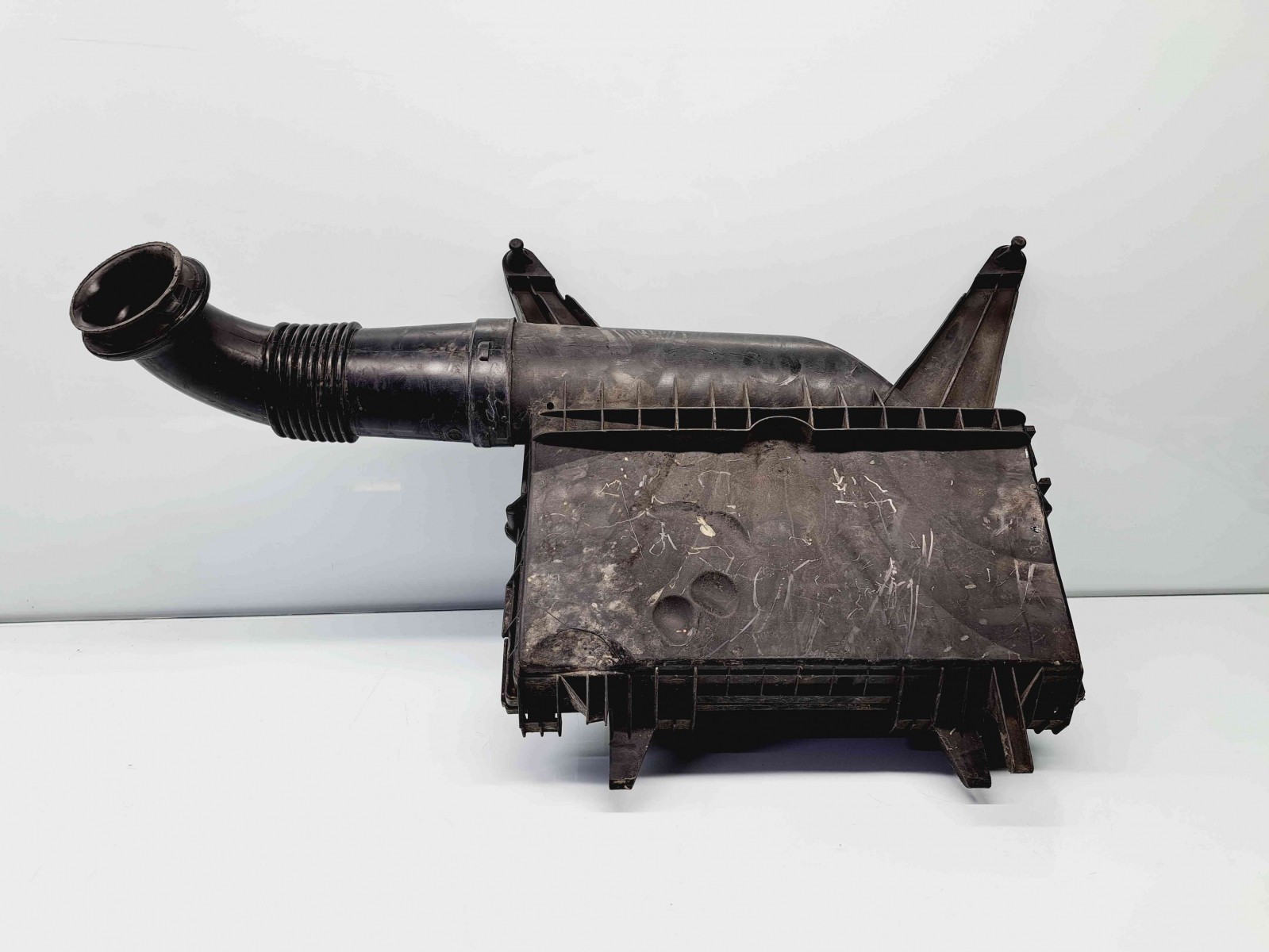 Carcasa filtru aer Mercedes Vito Autobus (W639) [Fabr 2003-2014] A0000903851 2.2 CDI 651940 2.2 CDI 651940 100KW / 136CP - imagine 4