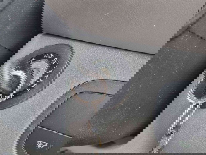  Contact cu cheie Hyundai Santa Fe 1 (SM) [Fabr 2000-2006] OEM 2.0 D4EA 83KW / 113CP  