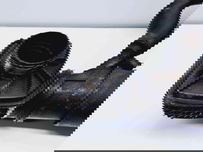 Tub admisie aer Mercedes Vito Autobus (W639) [Fabr 2003-2014] A6395280624 2.2 CDI 651940 100KW / 136CP 2.2 CDI 651940 100KW / 136CP