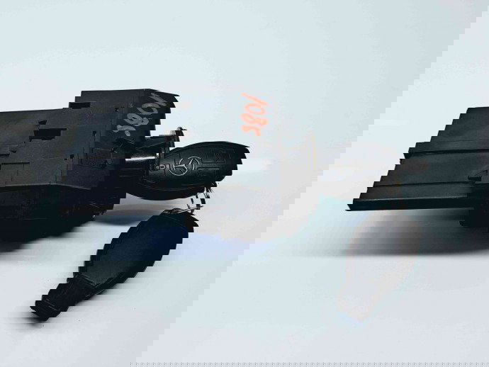  Contact cu cheie Mercedes Vito Autobus (W639) [Fabr 2003-2014] A6399008100  