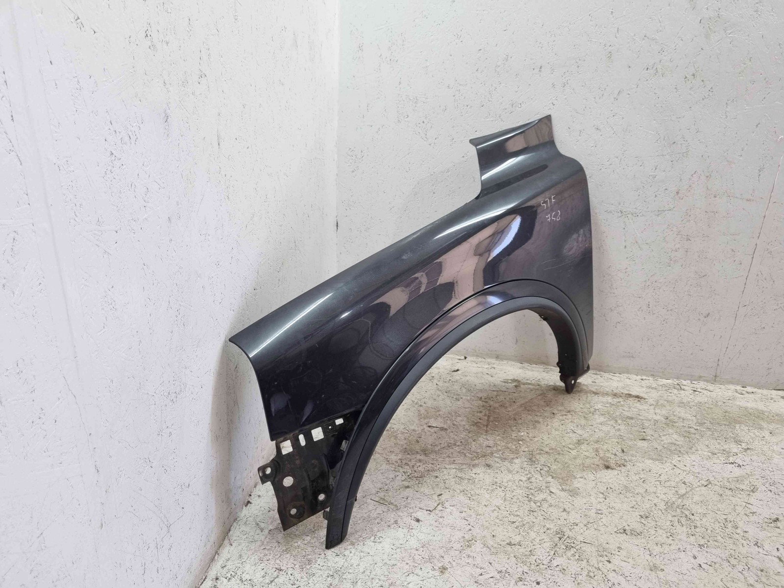 Aripa stanga fata Volvo XC90 [Fabr 2002-2014] MAGIC BLUE PEARL - imagine 3