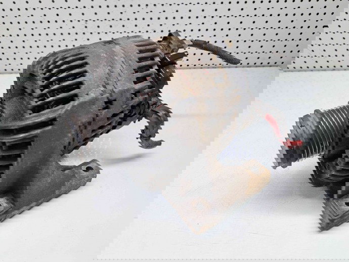 Alternator Volvo XC90 [Fabr 2002-2014] 30667894 2.4 D5244T4 14V / 140A 136KW / 185CP