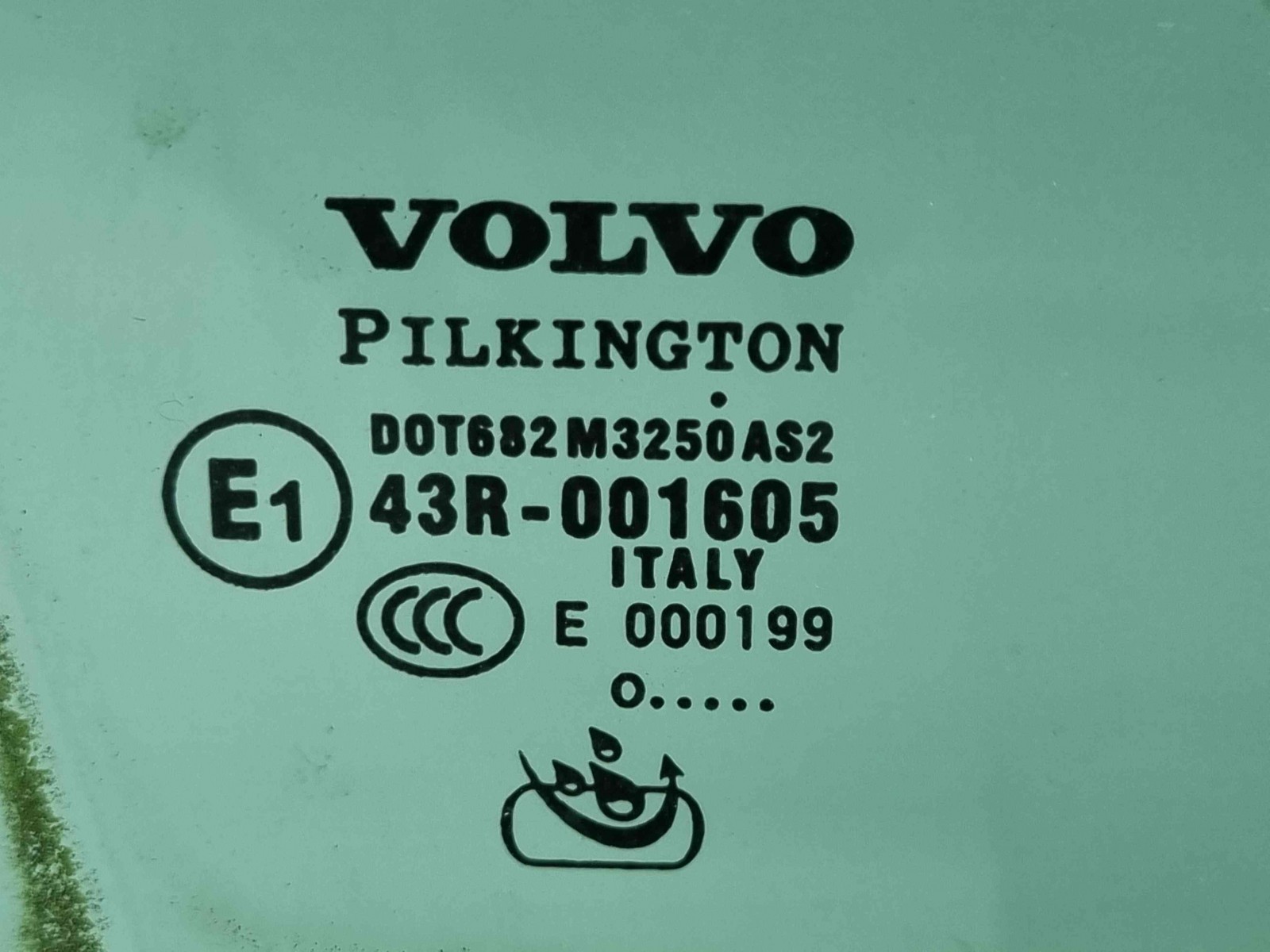 Geam usa dreapta fata Volvo XC90 [Fabr 2002-2014] OEM - imagine 2