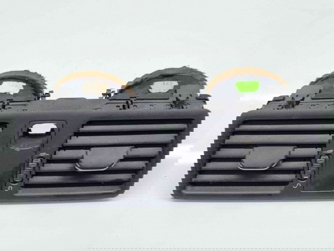  Grila aerisire centrala Volvo XC90 [Fabr 2002-2014] 3409400