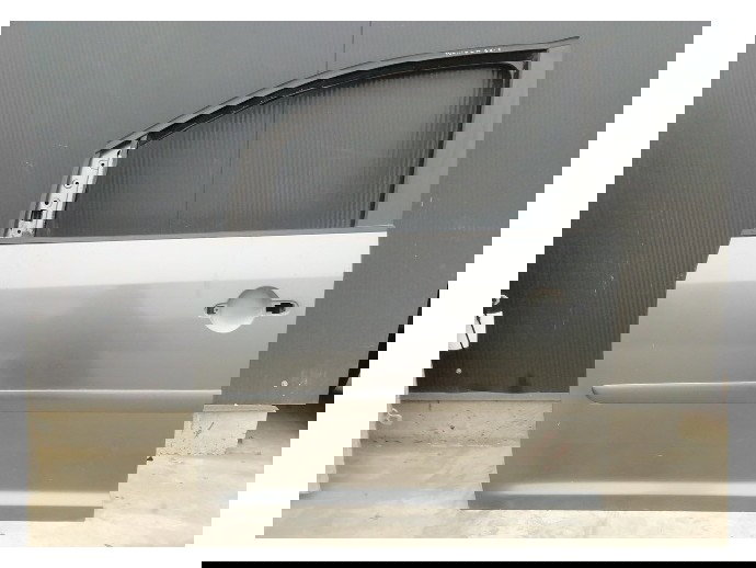 Usa stanga fata Volkswagen Touran 1.9 AVQ OEM 2003-2010