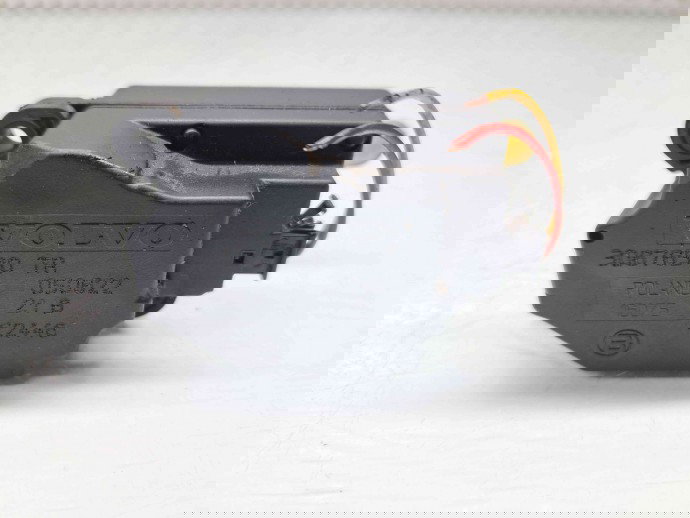 Motoras clapeta aeroterma bord Volvo XC90 [Fabr 2002-2014] 30676510