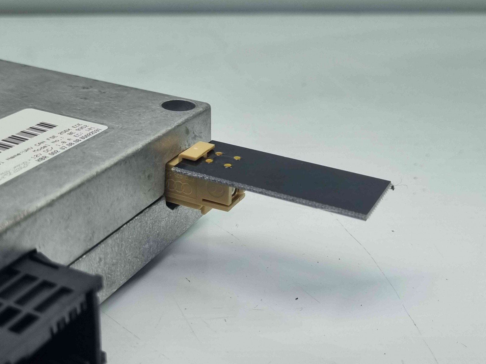 Modul bluetooth Audi A4 (8K5, B8) Avant [Fabr 2008-2015] 8T0862335A - imagine 4