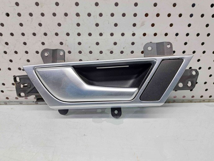 Maner interior stanga spate Audi A6 Avant (4F5, C6) [Fabr 2005-2010] 4F0839019F