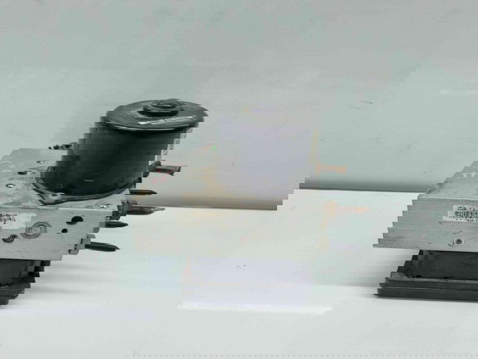 Pompa ABS Volvo XC90 [Fabr 2002-2014] 30793445 2.4 D5244T4 136KW / 185CP  