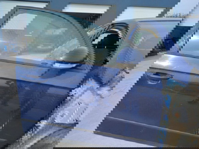 Usa dreapta fata Volkswagen Passat B6 1.9 BKC OEM 2005-2010