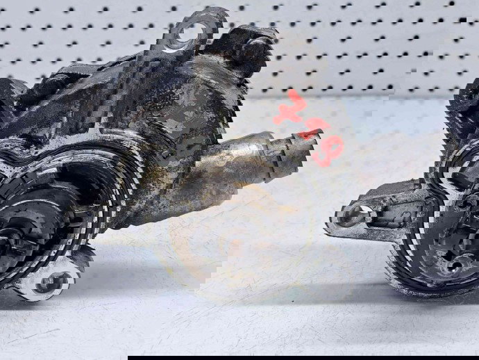 Pompa vacuum, 30677904, Volvo V70, 2.4 d