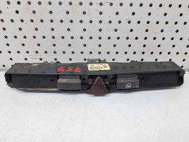 Buton avarii Opel Zafira B (A05) [Fabr 2006-2011] 13100105