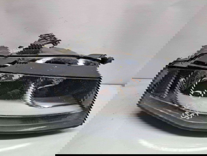  Far dreapta Audi A4 (8K5, B8) Avant [Fabr 2008-2015] 8K0941004A