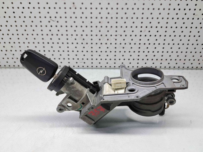 Contact cu cheie Opel Zafira B (A05) [Fabr 2006-2011] N0501882