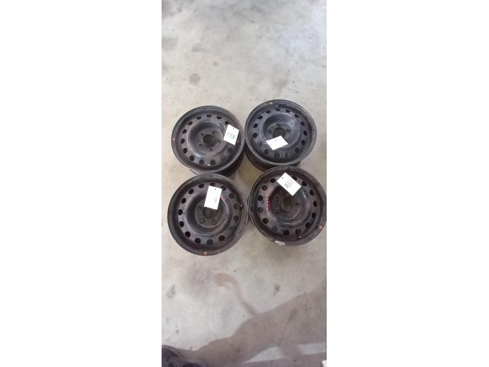 Jante tabla Hyundai Elantra R15 5x114.3 ET 47