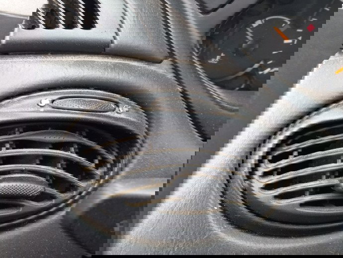 Grila ventilatie stanga Ford Focus 1.8 TDCI OEM 1998-2005