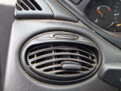 Grila ventilatie stanga Ford Focus 1.8 TDCI OEM 1998-2005