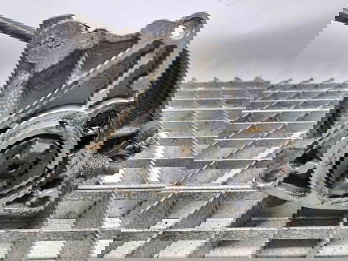 Pompa vacuum Opel Zafira B (A05) [Fabr 2006-2011] OEM 1.9 CDTI LPP 