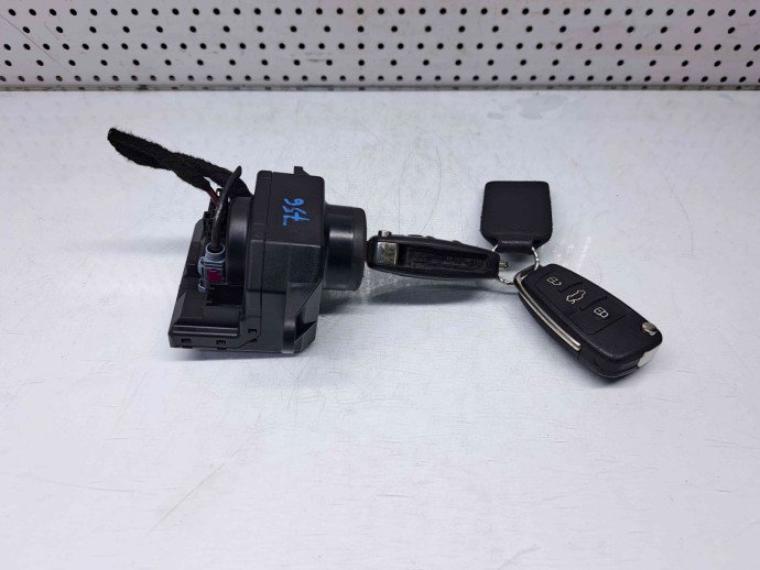 Contact cu cheie 4F0909135E Audi A8 (4E)