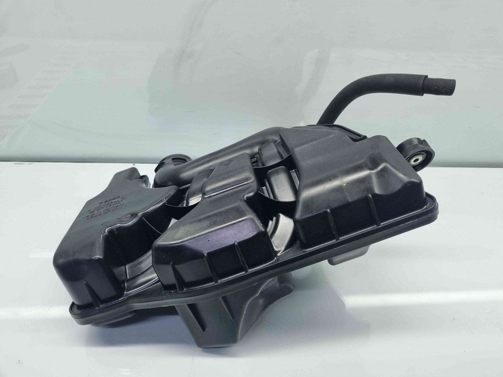 Rezonator aer SMART Fortwo Coupe (W451) [Fabr 2006-2014] A1320900404 1.0 Benz 132910 52KW / 71CP 1.0 Benz 132910 52KW / 71CP - imagine 1