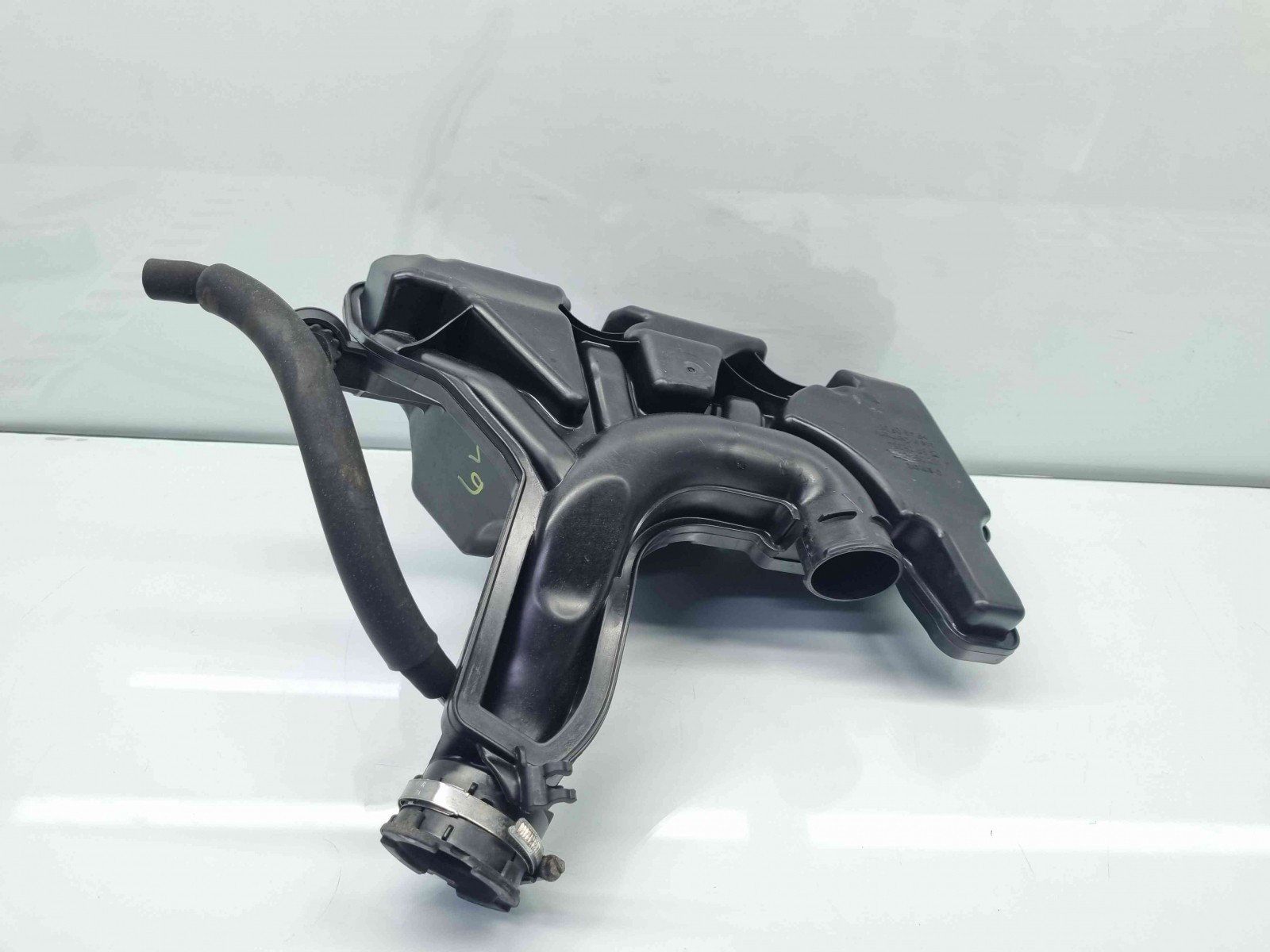 Rezonator aer SMART Fortwo Coupe (W451) [Fabr 2006-2014] A1320900404 1.0 Benz 132910 52KW / 71CP 1.0 Benz 132910 52KW / 71CP - imagine 3