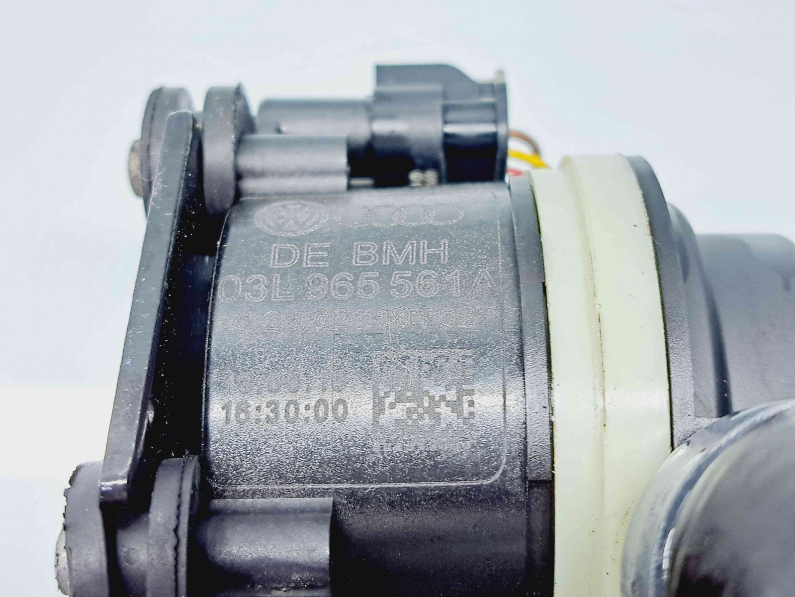 Pompa recirculare apa Audi A5 Sportback (8TA) [Fabr 2009-2015] 03L965561A 2.0 TDI CAHA 125KW / 170CP 2.0 TDI CAHA 125KW / 170CP - imagine 3