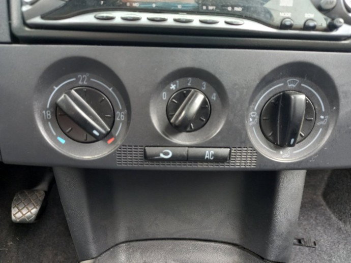 Panou comanda AC Skoda Fabia 1 1.4 MPI OEM 1999-2008
