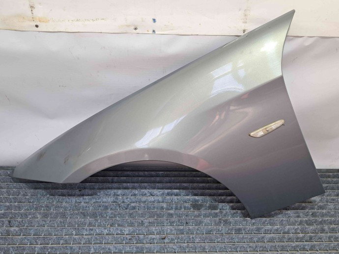 Aripa stanga fata Bmw 3 Touring (E91) [Fabr 2005-2011] ARKTIS METALLIC A34