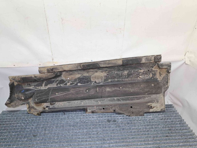 Scut lateral dreapta Audi A6 Avant (4F5, C6) [Fabr 2005-2010] 4F0825208