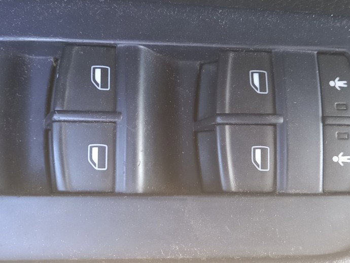 Butoane geamuri Audi A6 C6 2.0 BRE OEM 2004-2010