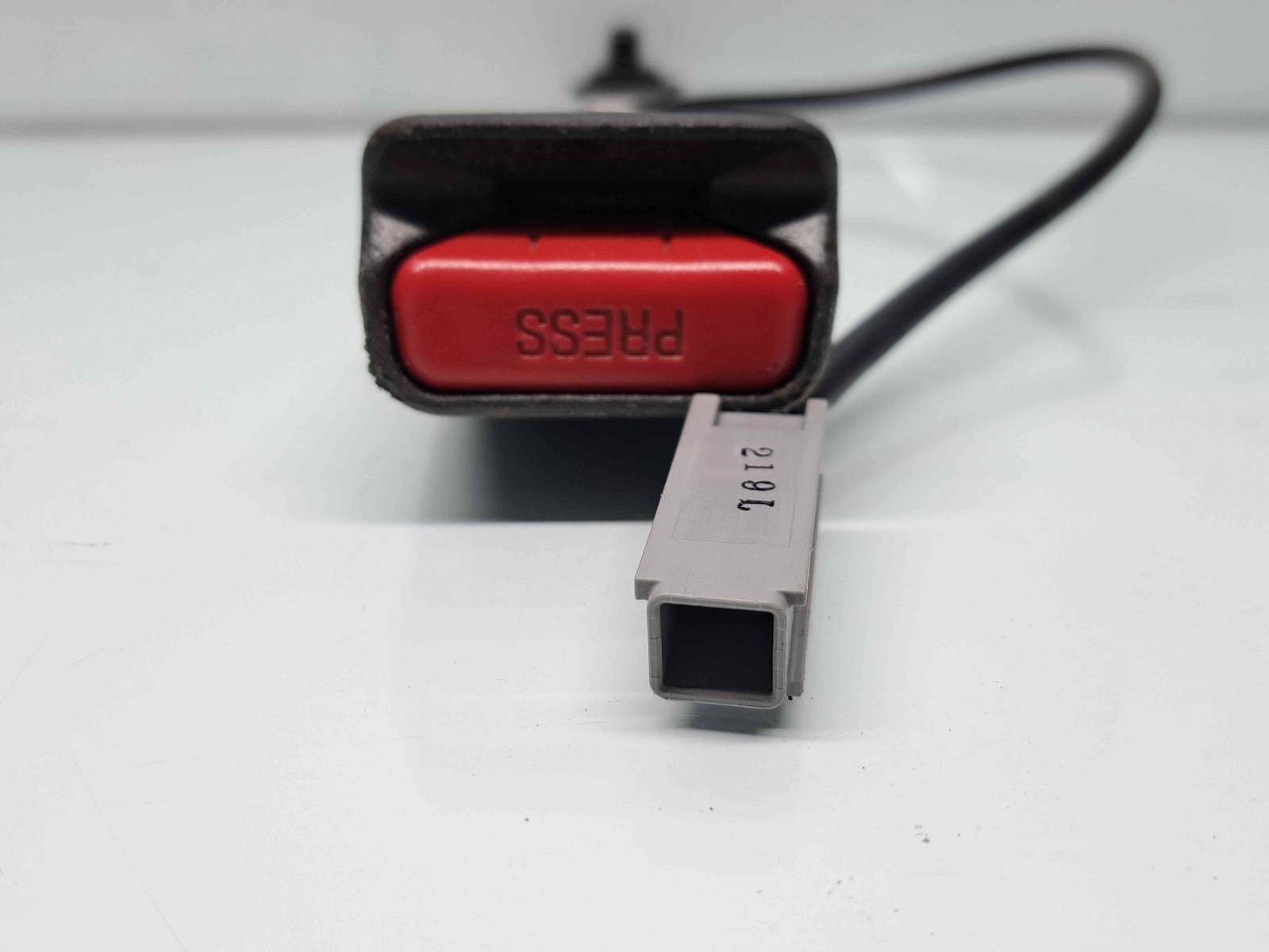 Capsa centura stanga fata MAZDA CX-5 (KE) [Fabr 2011-2016] OEM - imagine 3