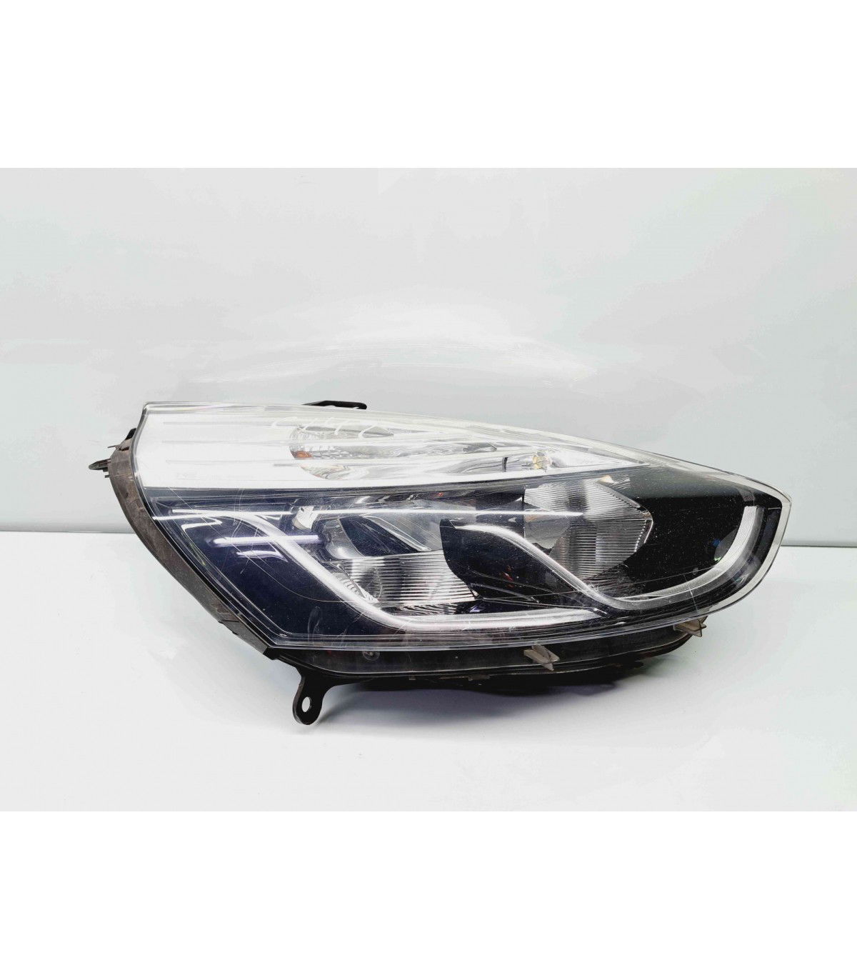  Far dreapta Renault Clio 4 [Fabr 2012-2020] 260102482R