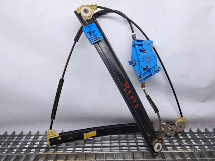Macara electrica geam stanga fata Audi A4 (8E2, B6) [Fabr 2000-2004] 8E0837461A