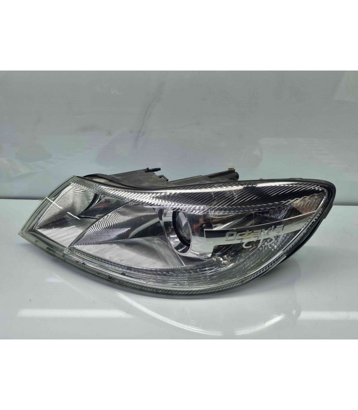  Far stanga Skoda Octavia 2 (1Z3) [Fabr 2004-2013] 1Z2941015F